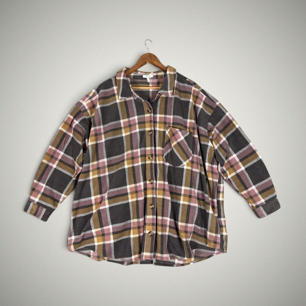 Maurices Plaid Button Up Fleece Shacket Gray Pink Cozy Pockets Plus Size 4X